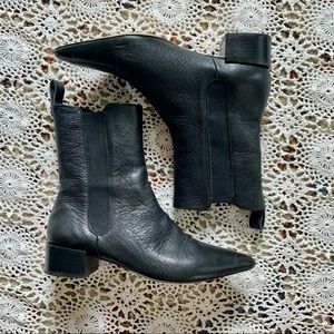 Zara leather chelsea boot